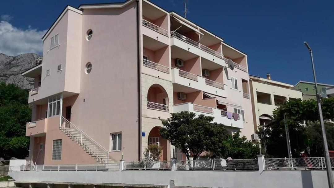 Apartamento Katrin 101 Tučepi Exterior foto